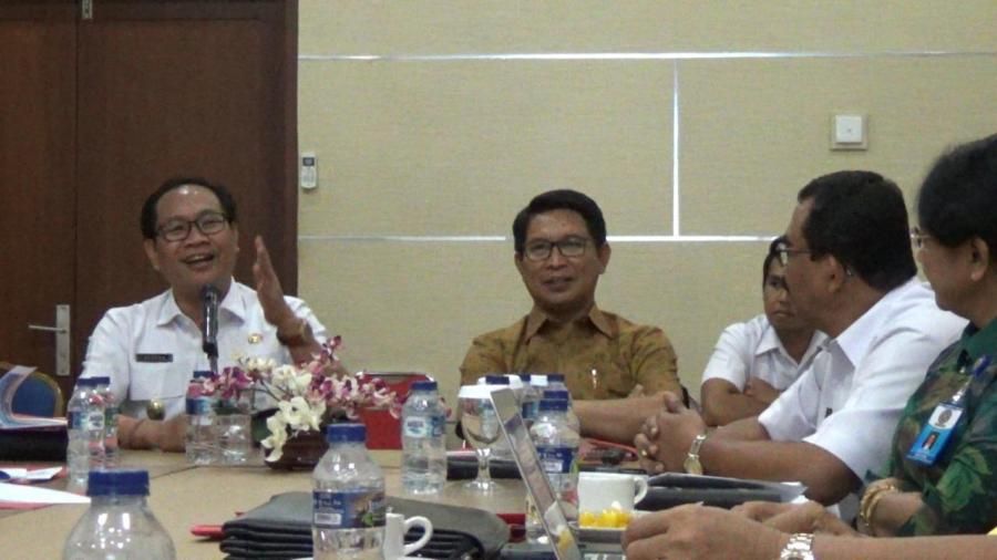 Wabup Suiasa Pimpin Rapat Majelis Pertimbangan Kelitbangan Badung