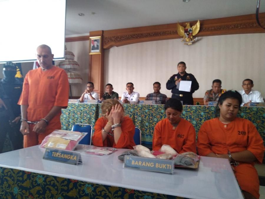 podiumnews.com-Bea Cukai Gagalkan Penyelundupan Narkotika dari Tiga Negara