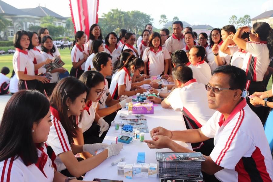 Pemkab Badung Gelar Pemeriksaan Kesehatan Gratis dan Donor Darah Peringati 3 Hari Besar