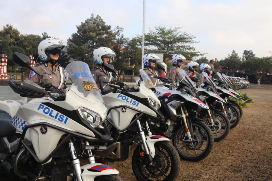 Operasi Patuh Agung, Pengendara Berudeng dan Berkopiah Ditindak