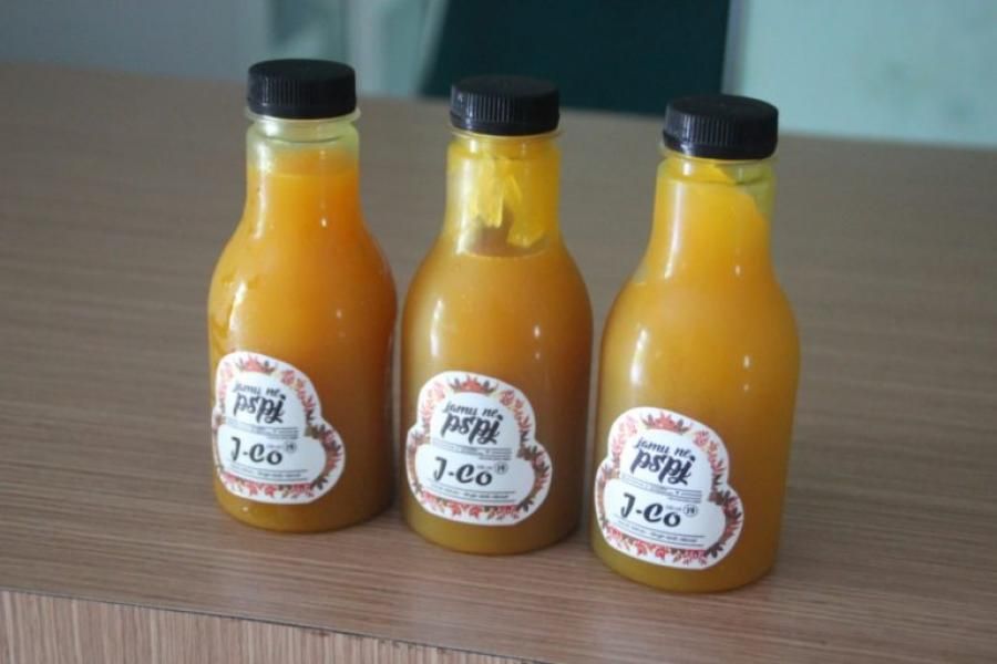 podiumnews.com-Dari Bahan Alami, Jamu Covid-19 Pekalongan Diburu Pembeli