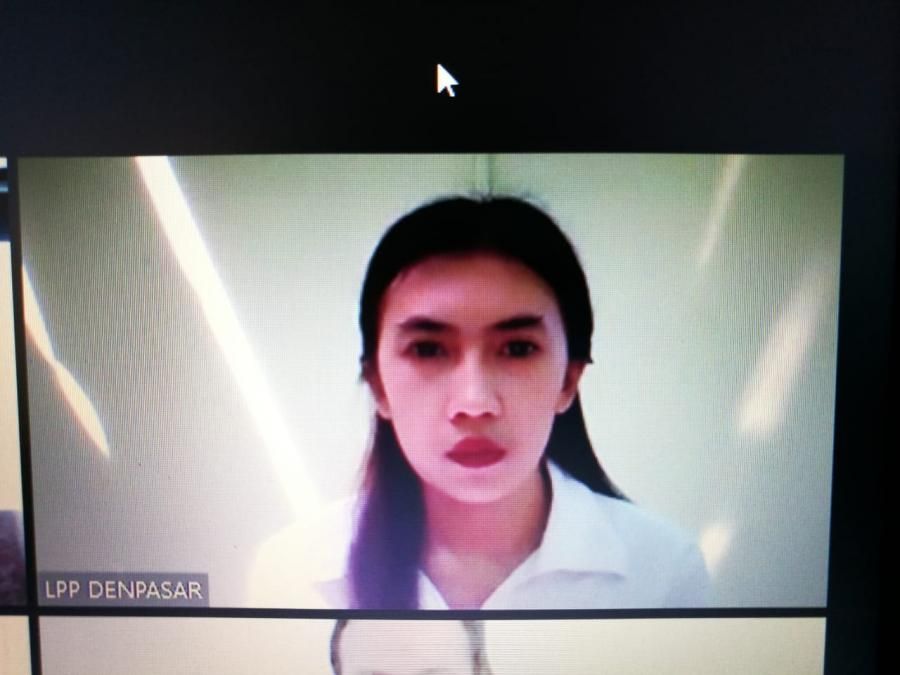 podiumnews.com-Pesan Ekstasi Dapatnya Sabu, Wanita Cantik ini Dibui 4 Tahun