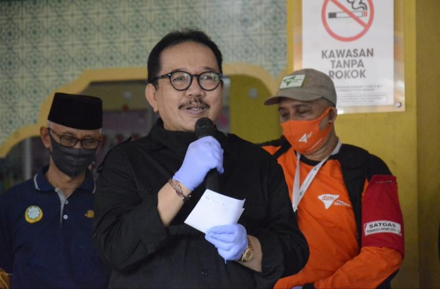 podiumnews.com-Wagub Cok Ace Apresiasi Kegiatan Aksi Kemanusian Saat Masa Pandemi