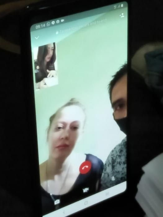 podiumnews.com-Ibu Muda Pembawa Hasis Dilimpahkan Secara Virtual di Kejari Denpasar