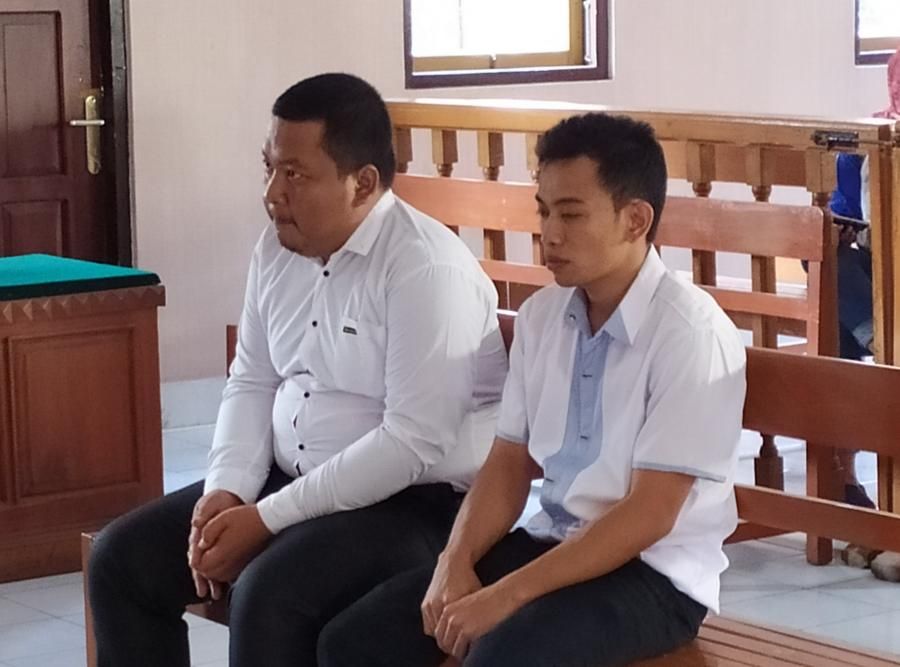 podiumnews.com-Penyelundup Bibit Lobster ke Vietnam Dituntut Satu Tahun