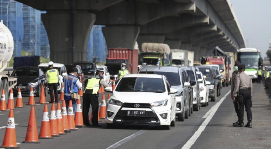 Polisi Cegah 2.225 Orang Hendak Mudik dari Jabodetabek