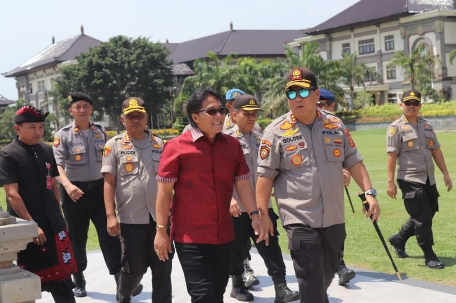 Kapolda Bali Pantau Keamanan Nataru di Badung