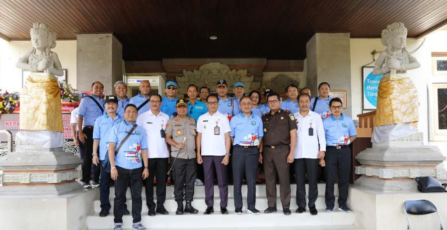 podiumnews.com-Wabub Suiasa: Badung Komit Berantas Narkoba