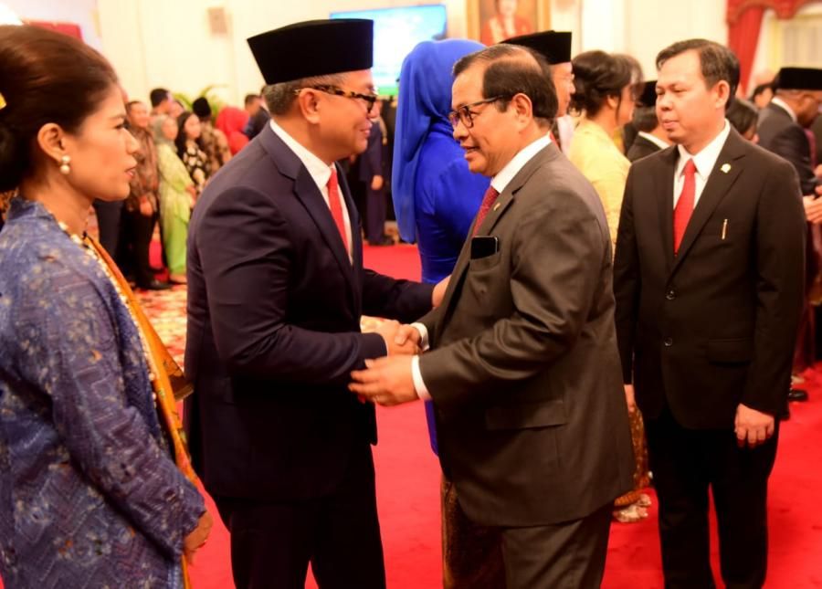 Dihadiri Megawati dan Surya Paloh, Presiden Jokowi Lantik 12 Wamen