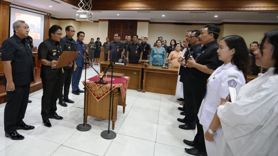 podiumnews.com-Lantik 43 Pejabat Baru, Giri Prasta: Tingkatkan Integritas Pemkab Badung