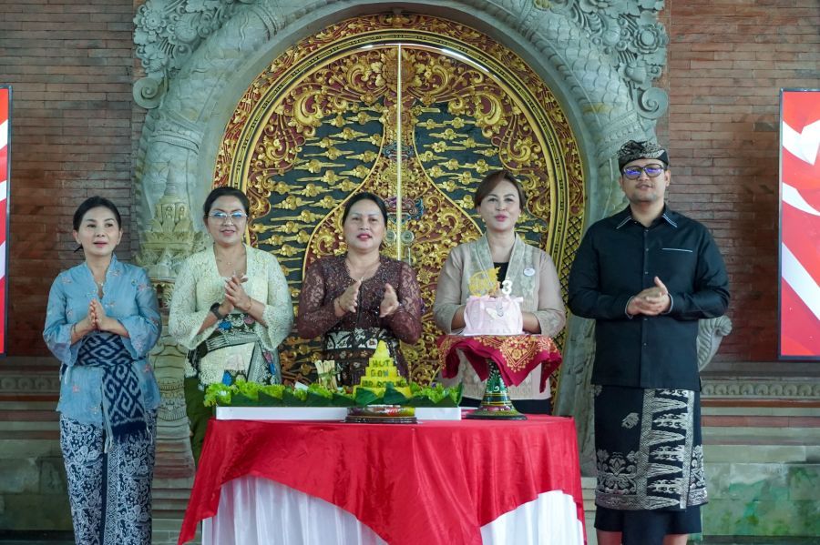 podiumnews.com-Aksi Sosial Peringati HUT Ke-3 GOW Badung di Desa Punggul