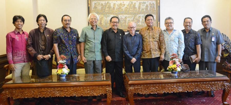podiumnews.com-Wagub Cok Ace Dorong Eksistensi Para Arsitek Bali