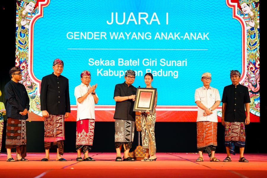 podiumnews.com-Badung Juara Umum Olahraga Tradisional PKB 2026