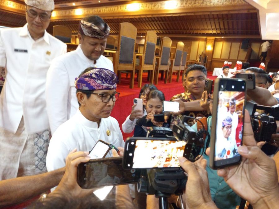 podiumnews.com-Badung Siapkan Jalan Alternatif Mangupura–Beringkit