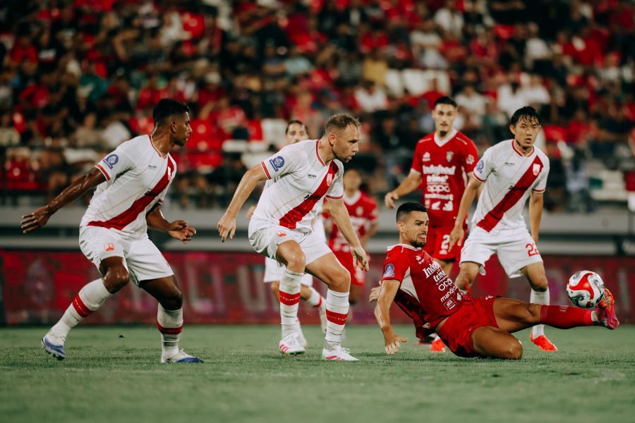 podiumnews.com-Bali United Ditahan Imbang Persis Solo di Dipta