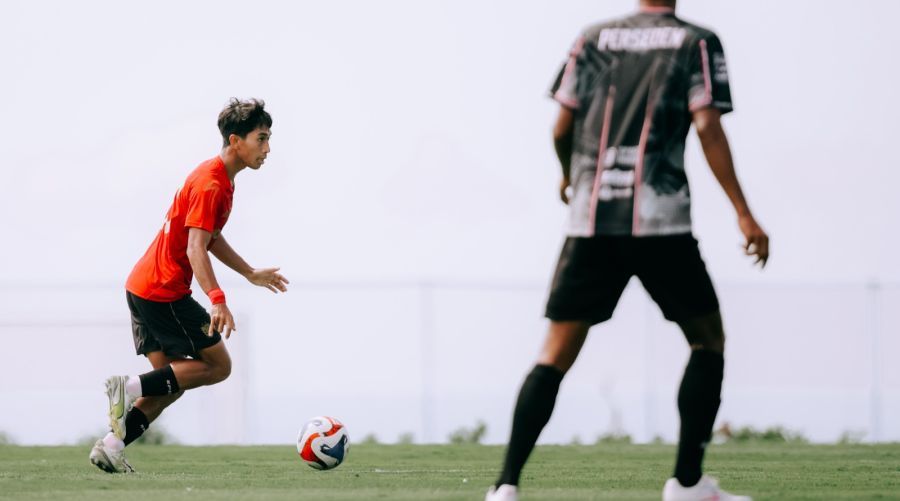 Made Tito Wiratama saat mengikuti latihan bersama Bali United. (Dok/baliutd)