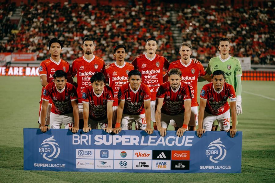 Skuad Bali United, baru-baru ini. Pelatih kepala Bali United FC, Johnny Jansen tidak menyalahkan soal hasil yang diraih pasukan Serdadu Tridatu dalam empat laga terakhir. (baliutd)