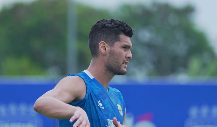 podiumnews.com-Bek Persib Sudah Tak Sabar Lawan Persija