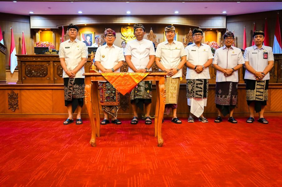 podiumnews.com-Belanja Infrastruktur 59,8 Persen, Badung Sepakati Perubahan KUA-PPAS TA 2026