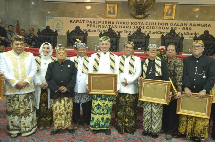 podiumnews.com-Dorong Jadi Pusat Ekonomi Jabar, Cirebon Diminta Berinovasi