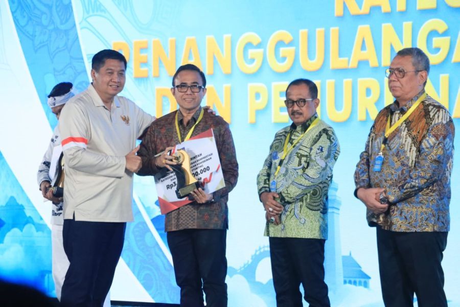 Borong Dua Penghargaan, Denpasar Terbaik I Penanggulangan Kemiskinan & Stunting