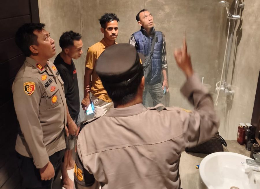 podiumnews.com-Bule Jerman Tewas Tersetrum di Vila di Sanur Bali