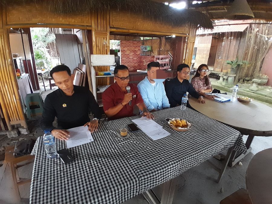 podiumnews.com-Bule Spanyol Ngaku Dianiaya Pengacara di Jimbaran