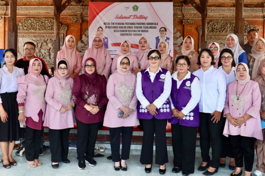 podiumnews.com-Bunda Rai Sambut Kaji Tiru Ketua Posyandu Gorontalo, Perkuat Implementasi 6 SPM