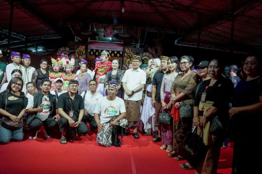 podiumnews.com-Bupati Badung Apresiasi Penampilan Memukau Arja Negak Pertuni