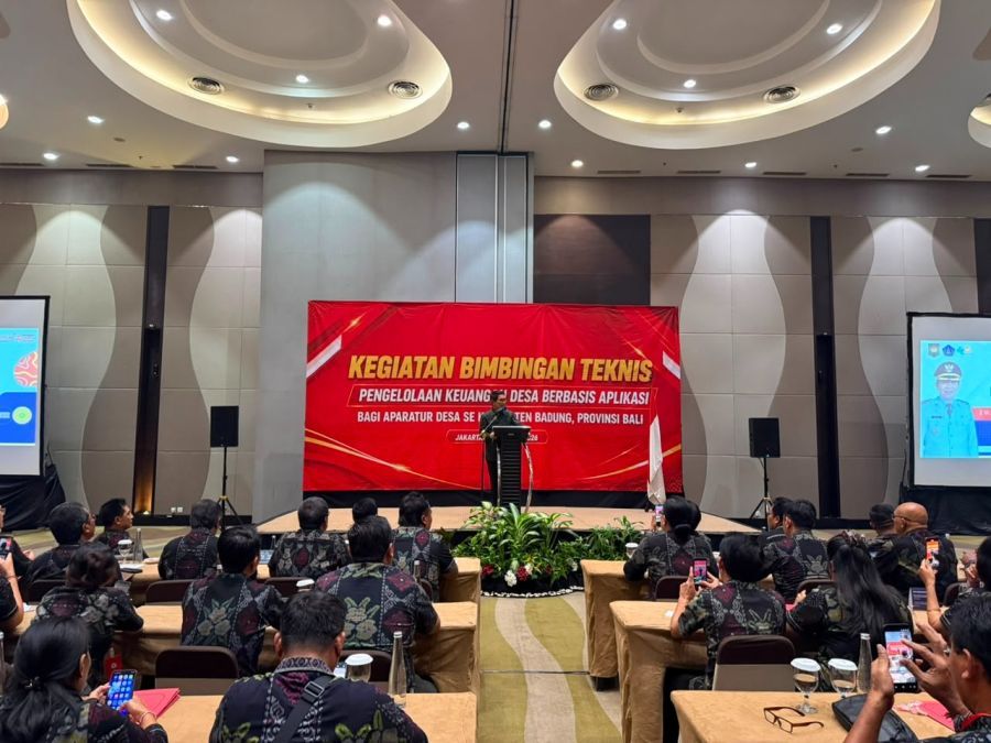 podiumnews.com-Bupati Badung Minta Desa Sisihkan Anggaran untuk Penghijauan