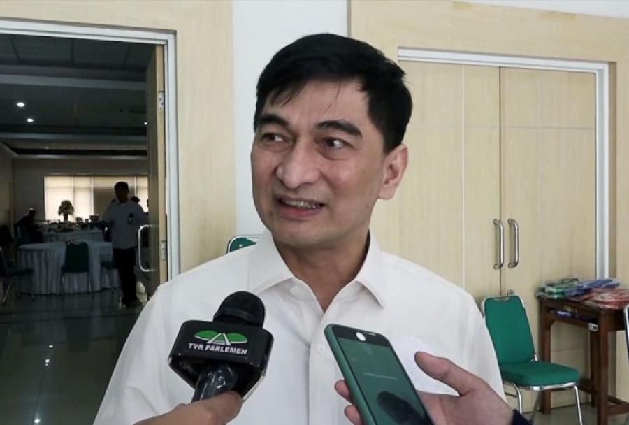 podiumnews.com-Pemerintah Diminta Gratiskan Biaya Cek dan Pengobatan Corona