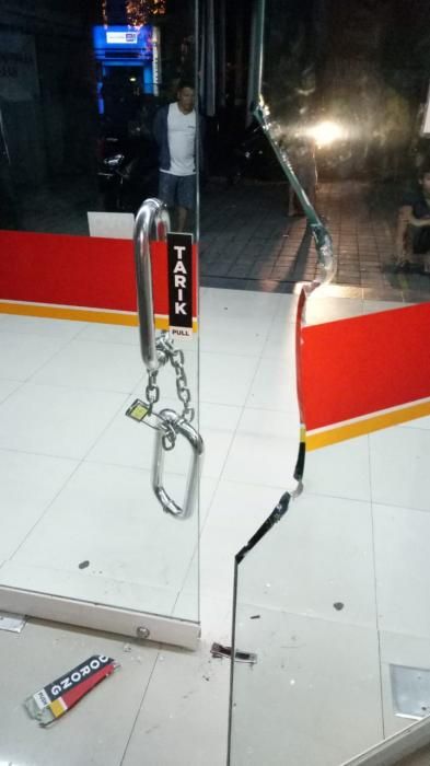podiumnews.com-Kawanan Maling Berhasil Bobol Mini Mart di Denpasar 