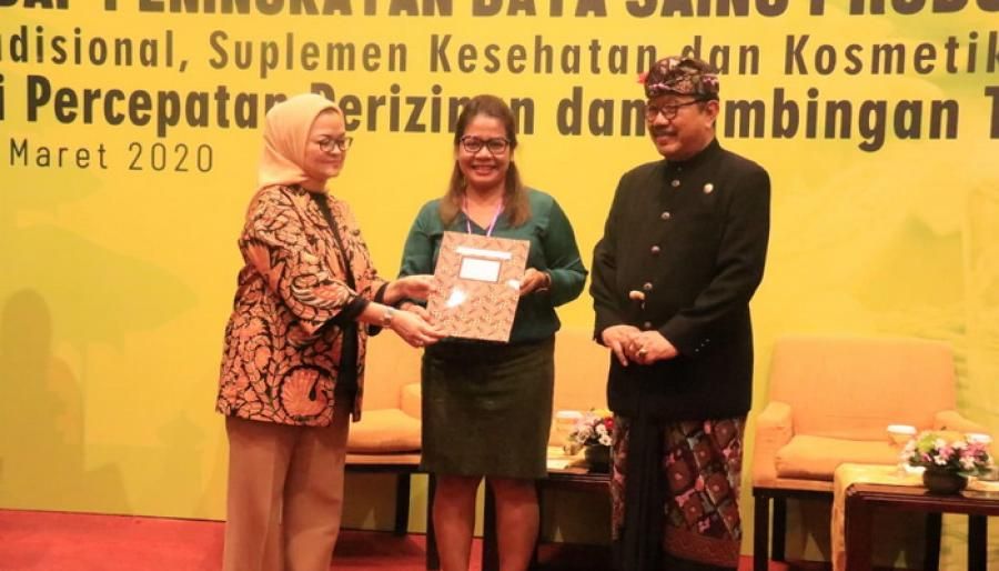 Cok Ace: Lestarikan Obat Tradisional Sebagai Bagian dari Masyarakat Bali