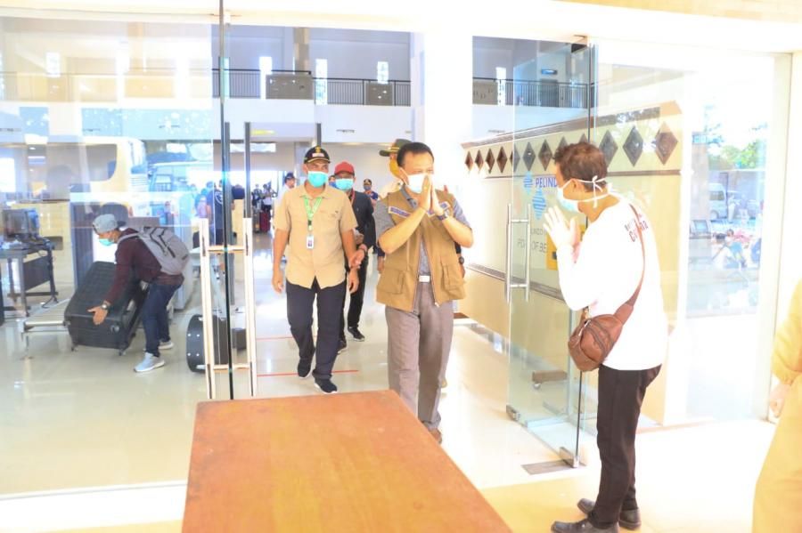 podiumnews.com-Imbau Tak Tolak PMI, Dewa Indra: Pekerja Migran Telah Jalani Pemeriksaan Ketat