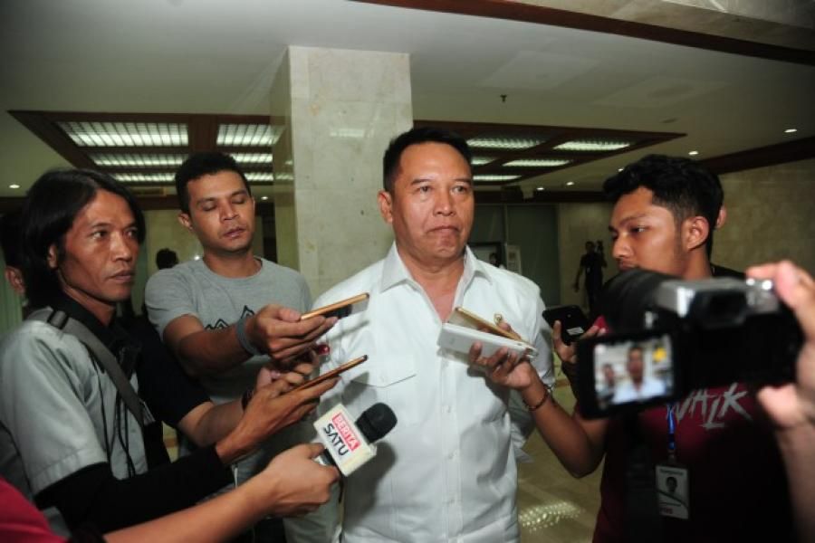 podiumnews.com-DPR Ingatkan Eks ISIS Bukan Lagi WNI Berdasar UU