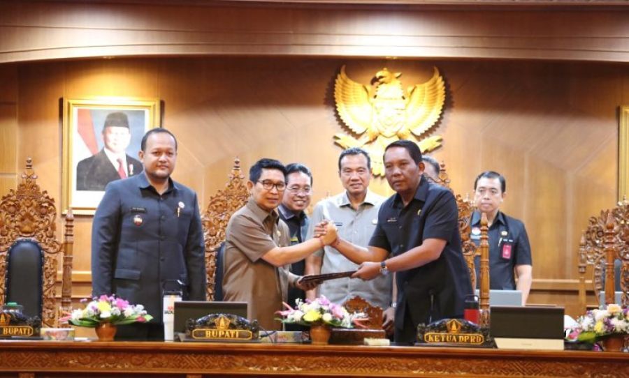 podiumnews.com-DPRD Badung Bahas Dua Raperda pada Paripurna Perdana