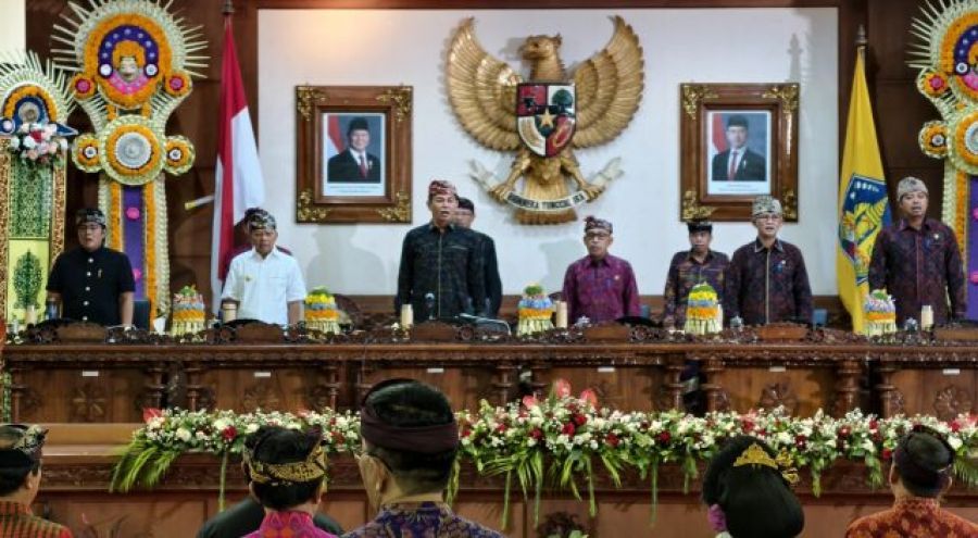 podiumnews.com-DPRD Bali Gelar Paripurna Sambut Pidato Gubernur Baru