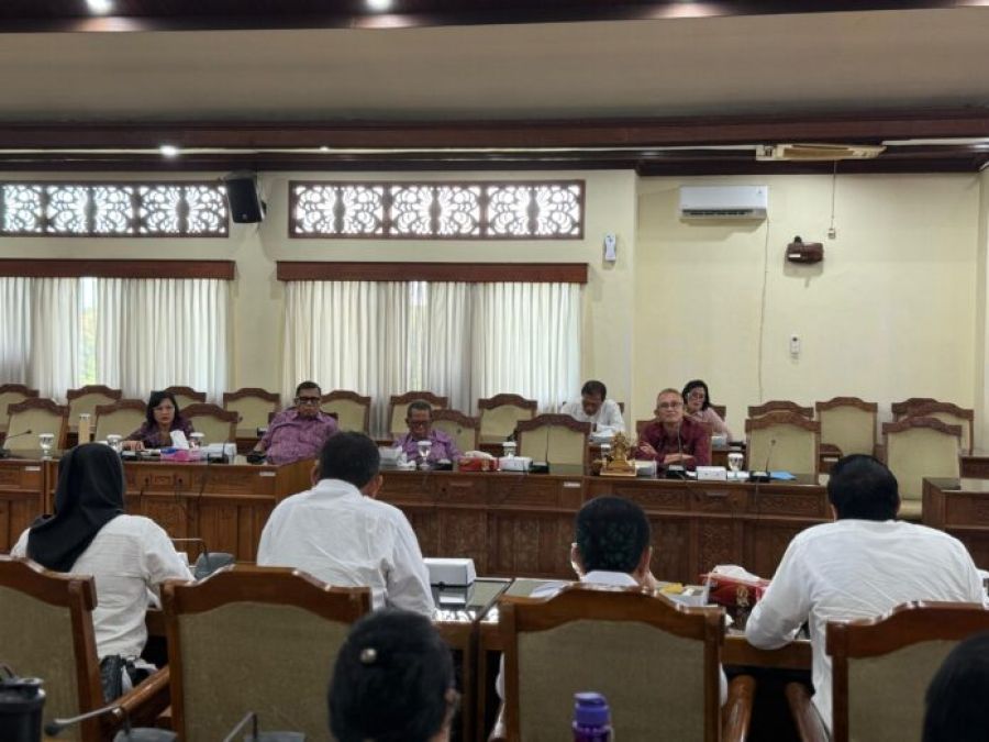 podiumnews.com-DPRD Bali Kawal Ketat Lalu Lintas Ternak Antar Pulau