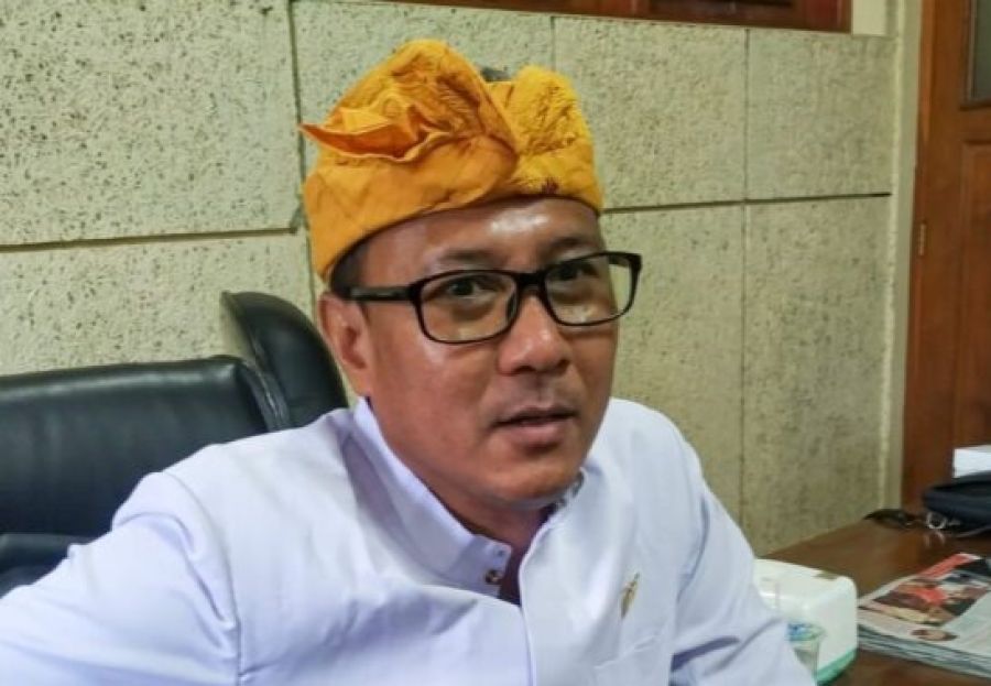 podiumnews.com-Dewan Klungkung Ingatkan Stabilitas Birokrasi dan Etika Aparatur 