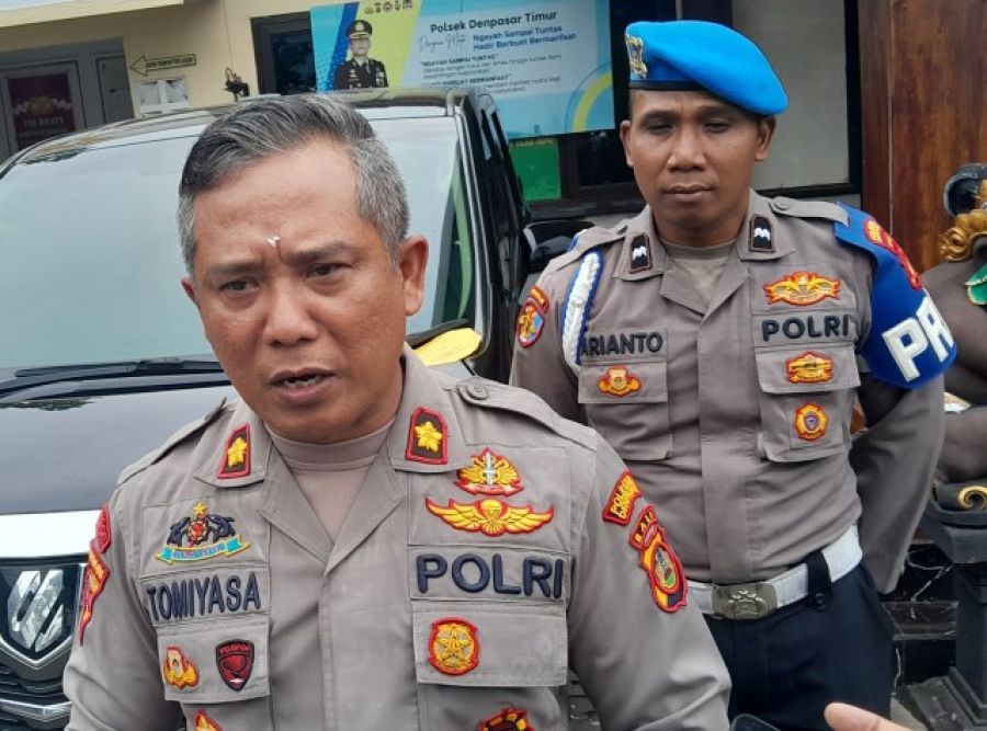 Polsek Denpasar Timur meringkus dua komplotan maling yang beraksi di SDN 05 Kesiman Jalan Waribang dan SDN 12 Kesiman di Jalan Pucuk Bang, Denpasar Timur, Denpasar, Bali, Sabtu (14/2/2026) lalu. (foto/hes)