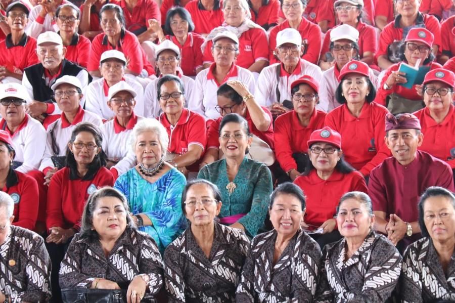 Ny. Putri Koster: Lansia Harus Diberdayakan Bukan Dipinggirkan