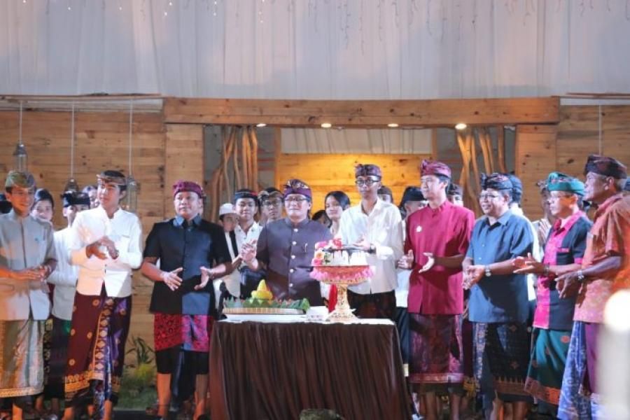 podiumnews.com-Bupati Giri Prasta Ajak Sekaa Teruna Wujudkan Desa Wisata Pangsan