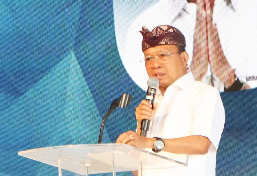 podiumnews.com-Gubernur Bali Batasi Akses OSS untuk PMA, Lindungi UMKM Lokal