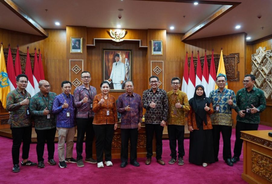 podiumnews.com-Gubernur Bali Instruksikan Para Kadis Jadikan Data BPS Rujukan Pelaksanaan Program