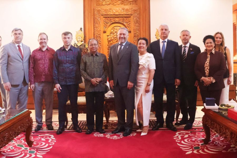 podiumnews.com-Gubernur Bali Terima Delegasi Parlemen Saint Petersburg Rusia, Gencarkan Promosi Pariwisata