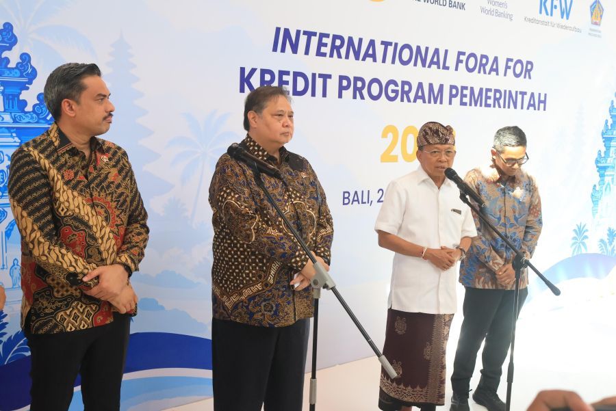 podiumnews.com-Gubernur Koster Dorong Penguatan Akses Pembiayaan UMKM Perkokoh Perekonomian Bali