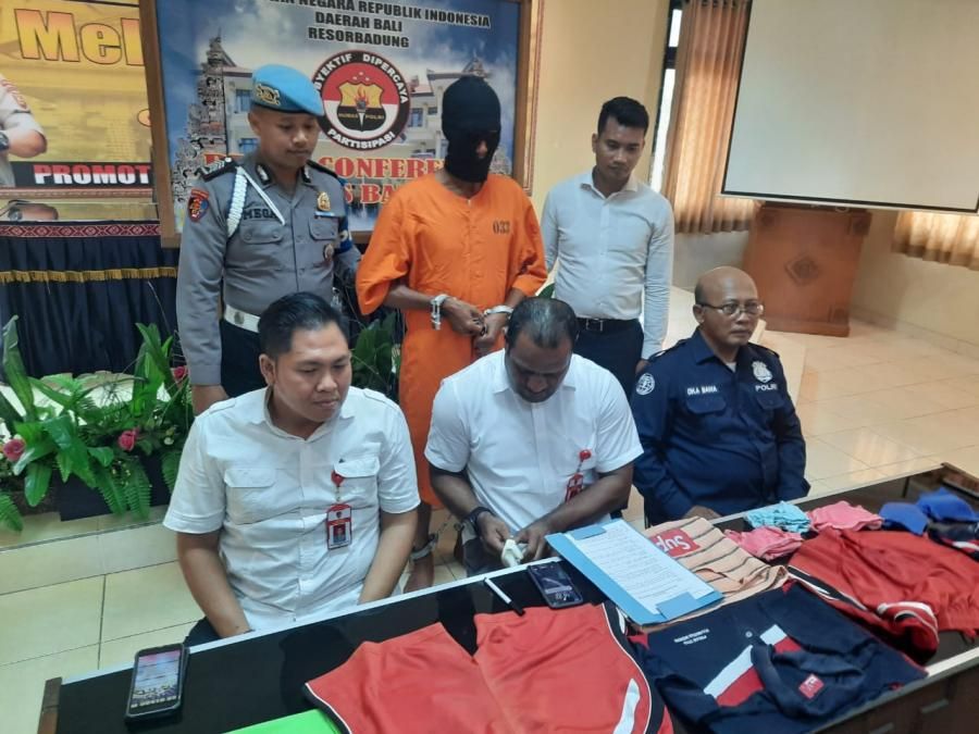 podiumnews.com-Polisi Bekuk Oknum Guru Cabuli 2 Siswi SD di Badung