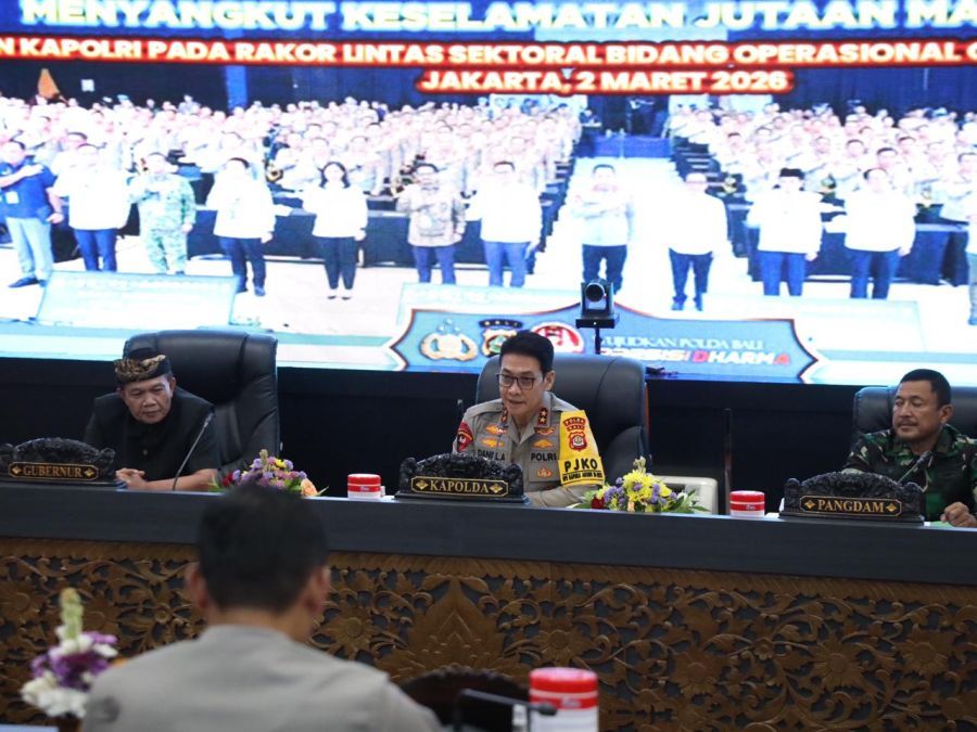 Polda Bali dan stakeholder terkait menggelar Rakor Lintas Sektoral Bidang Operasional Operasi Ketupat Agung 2026, di Gedung Rupatama Polda Bali, Denpasar, Kamis (5/3/2026). (foto/hes)