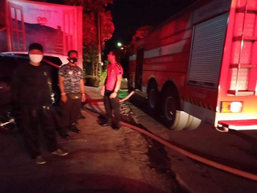 podiumnews.com-Diduga Merokok Dalam Kamar, Salah Satu Hotel di Denpasar Barat Terbakar