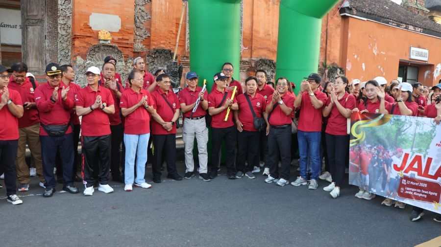 podiumnews.com-HUT PPNI Bali, Gubernur Koster Harap Perawat Bangun Kesehatan Masyarakat